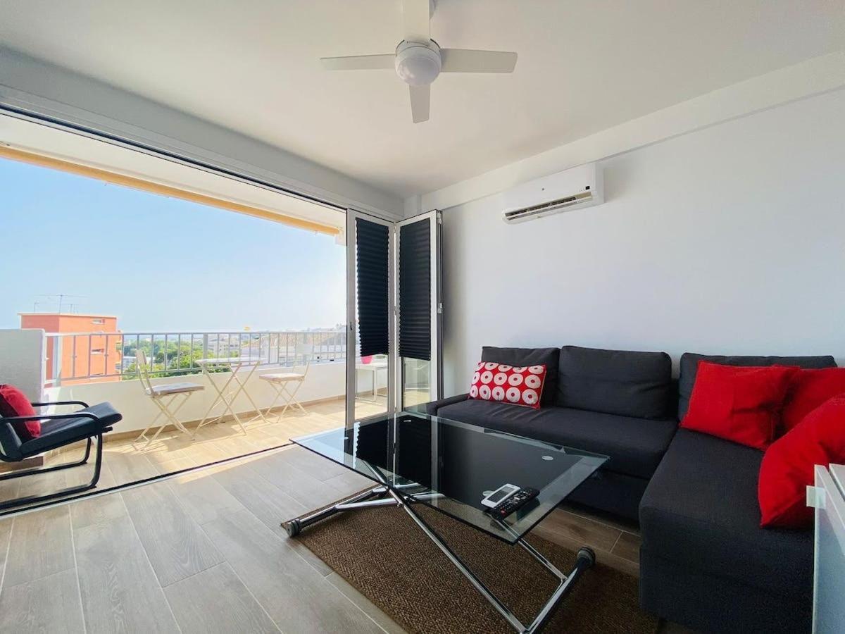 Apartamento Luminoso Atico Con Vistas Al Mar En *